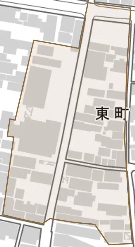 東町とその周辺の地図。町の範囲を重ねている
