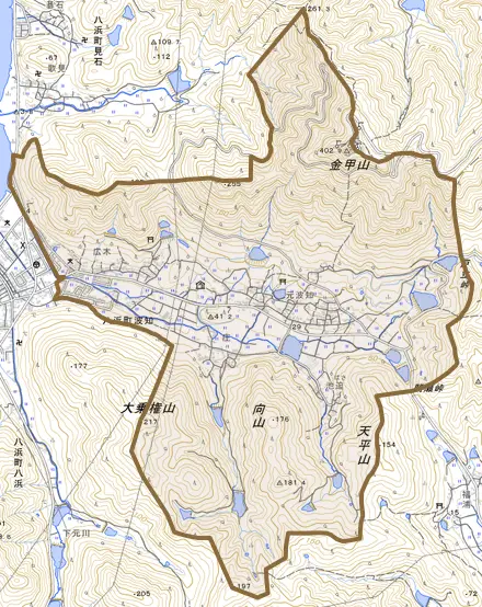 八浜町波知とその周辺の地図。町の範囲を重ねている
