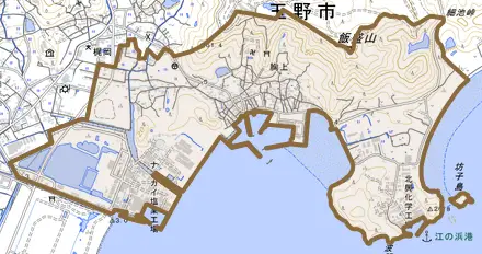 胸上とその周辺の地図。町の範囲を重ねている