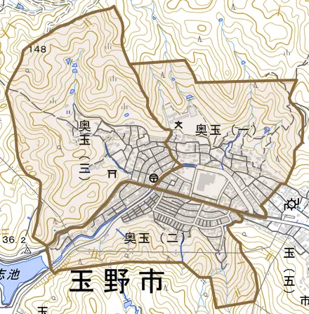 奥玉とその周辺の地図。町の範囲を重ねている
