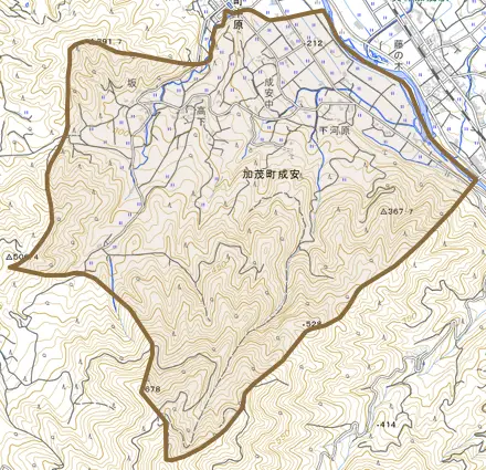加茂町成安とその周辺の地図。町の範囲を重ねている