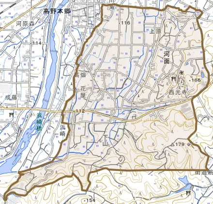 河面とその周辺の地図。町の範囲を重ねている