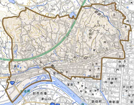 小田中とその周辺の地図。町の範囲を重ねている