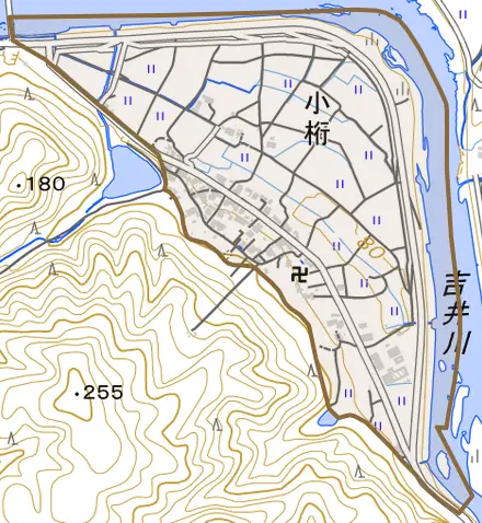 小桁とその周辺の地図。町の範囲を重ねている