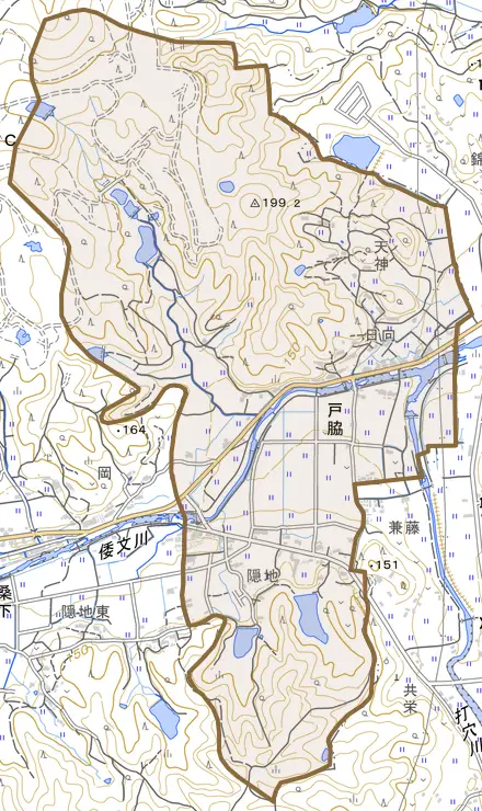 戸脇とその周辺の地図。町の範囲を重ねている