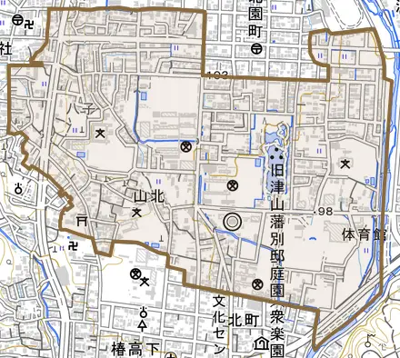 山北とその周辺の地図。町の範囲を重ねている