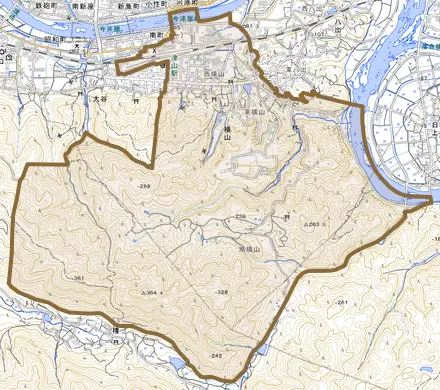 横山とその周辺の地図。町の範囲を重ねている