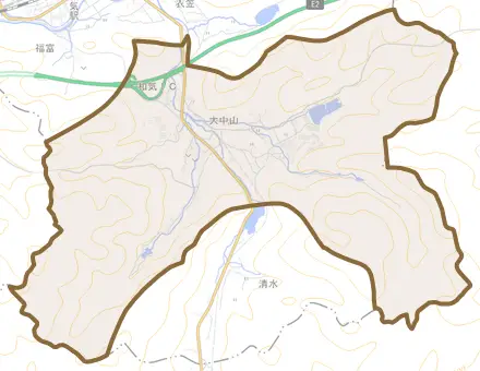 大中山とその周辺の地図。町の範囲を重ねている