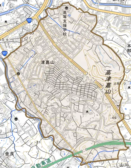 字津嘉山とその周辺の地図。町の範囲を重ねている