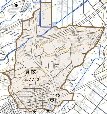 字賀数とその周辺の地図。町の範囲を重ねている