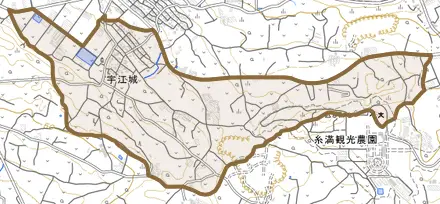 字宇江城とその周辺の地図。町の範囲を重ねている