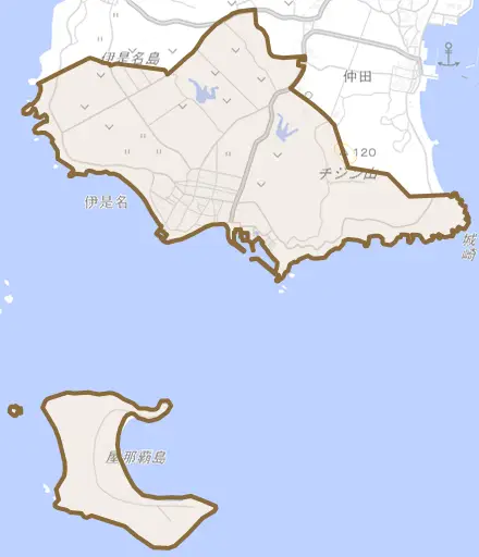 字伊是名とその周辺の地図。町の範囲を重ねている