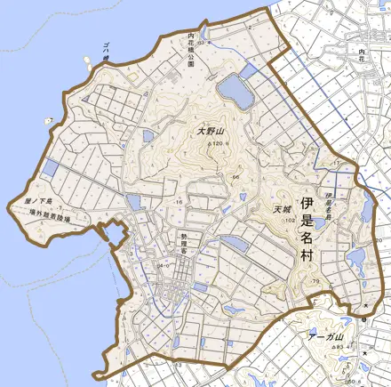字勢理客とその周辺の地図。町の範囲を重ねている