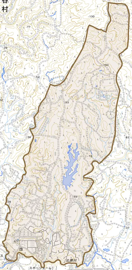 字久得とその周辺の地図。町の範囲を重ねている