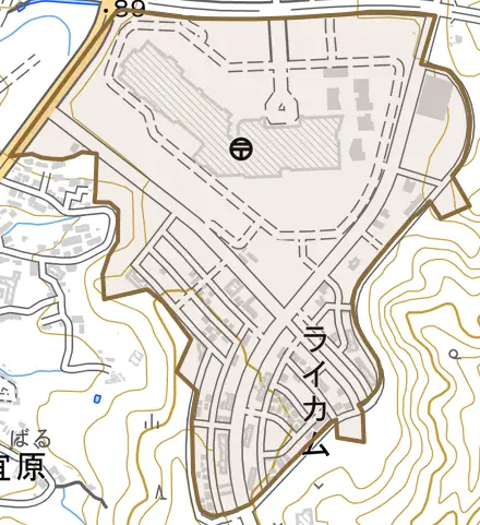 字ライカムとその周辺の地図。町の範囲を重ねている