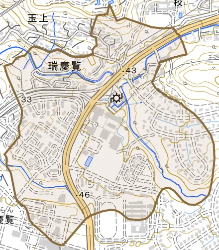 字瑞慶覧とその周辺の地図。町の範囲を重ねている