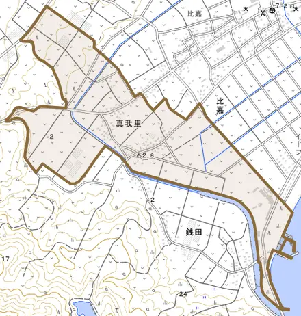 字真我里とその周辺の地図。町の範囲を重ねている