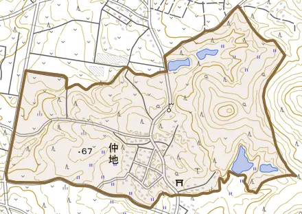 字仲地とその周辺の地図。町の範囲を重ねている