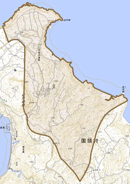 字辺戸とその周辺の地図。町の範囲を重ねている