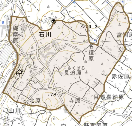 字石川とその周辺の地図。町の範囲を重ねている
