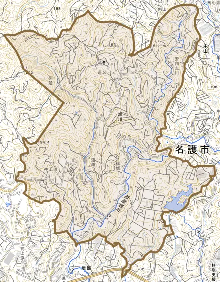 字旭川とその周辺の地図。町の範囲を重ねている
