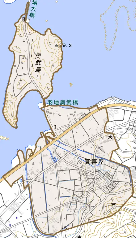 字真喜屋とその周辺の地図。町の範囲を重ねている