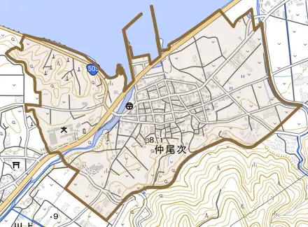 字仲尾次とその周辺の地図。町の範囲を重ねている