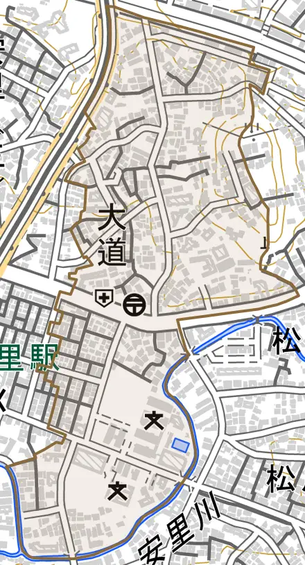 字大道とその周辺の地図。町の範囲を重ねている