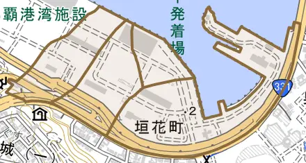垣花町とその周辺の地図。町の範囲を重ねている