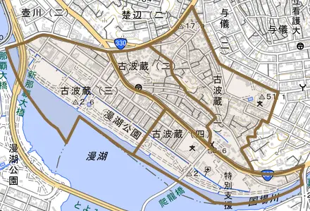 古波蔵とその周辺の地図。町の範囲を重ねている