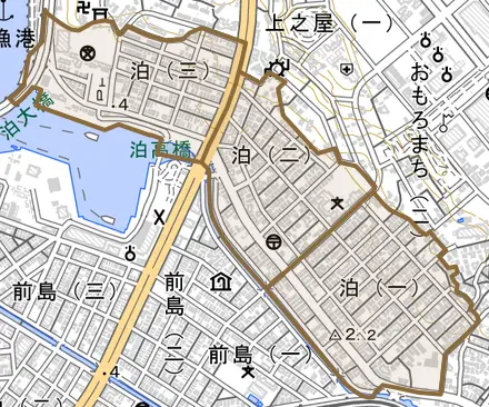 泊とその周辺の地図。町の範囲を重ねている