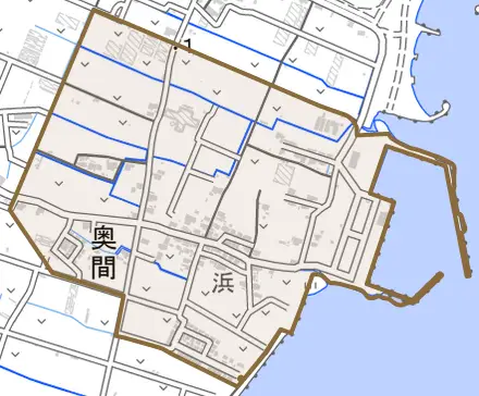 字浜とその周辺の地図。町の範囲を重ねている