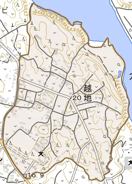 字越地とその周辺の地図。町の範囲を重ねている