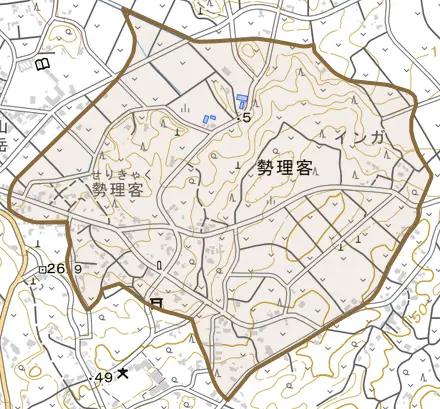字勢理客とその周辺の地図。町の範囲を重ねている