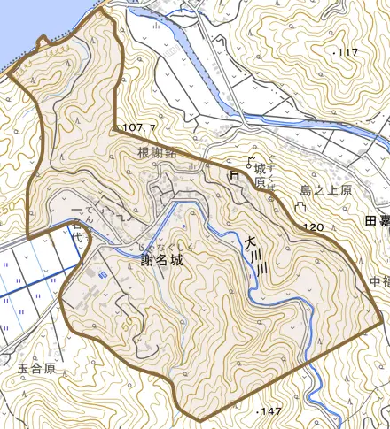 字謝名城とその周辺の地図。町の範囲を重ねている