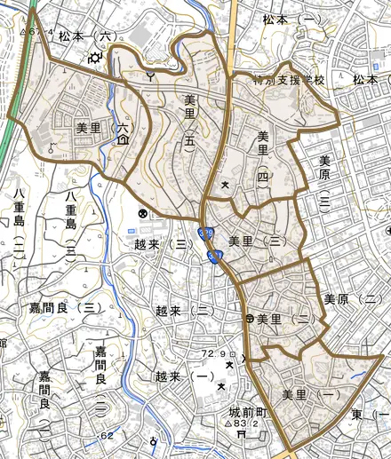 美里とその周辺の地図。町の範囲を重ねている