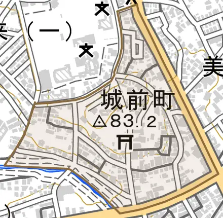 城前町とその周辺の地図。町の範囲を重ねている