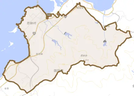 字恩納とその周辺の地図。町の範囲を重ねている