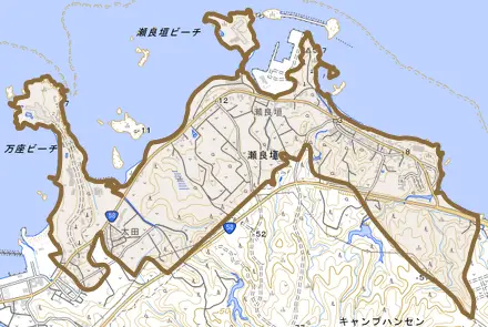 字瀬良垣とその周辺の地図。町の範囲を重ねている