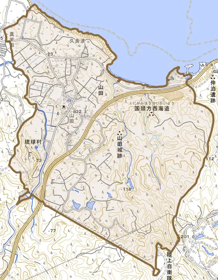 字山田とその周辺の地図。町の範囲を重ねている