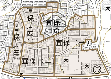 宜保とその周辺の地図。町の範囲を重ねている