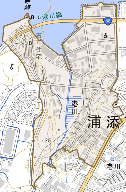 字港川とその周辺の地図。町の範囲を重ねている