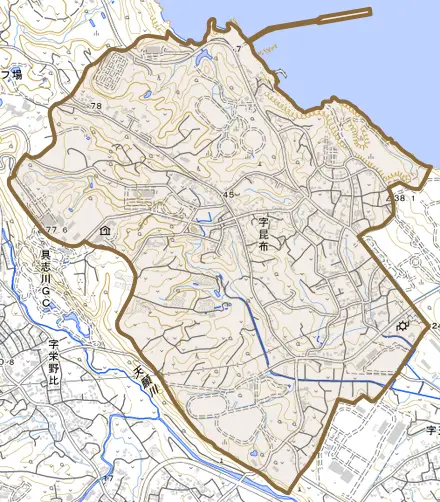 字昆布とその周辺の地図。町の範囲を重ねている