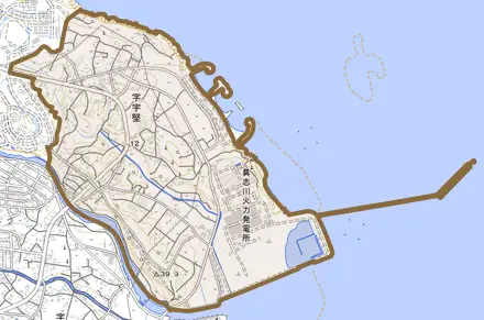 字宇堅とその周辺の地図。町の範囲を重ねている
