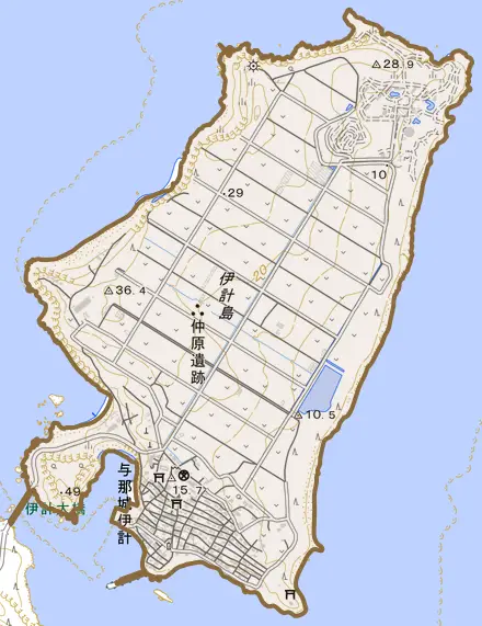 与那城伊計とその周辺の地図。町の範囲を重ねている