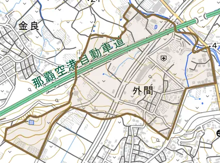 字外間とその周辺の地図。町の範囲を重ねている