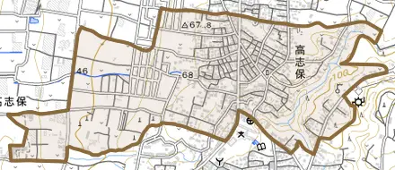 字高志保とその周辺の地図。町の範囲を重ねている