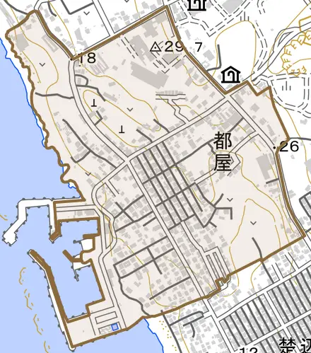 字都屋とその周辺の地図。町の範囲を重ねている