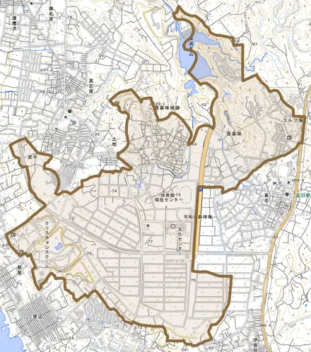 字座喜味とその周辺の地図。町の範囲を重ねている