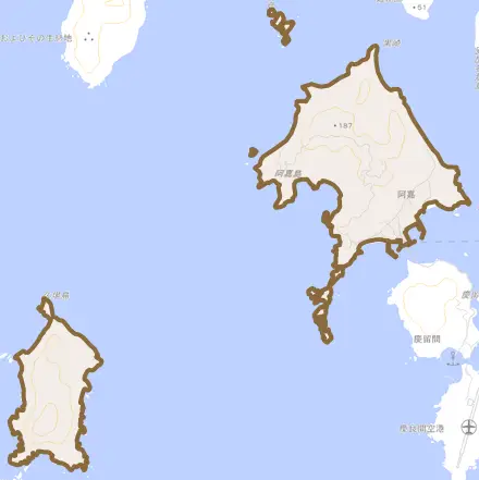 字阿嘉とその周辺の地図。町の範囲を重ねている